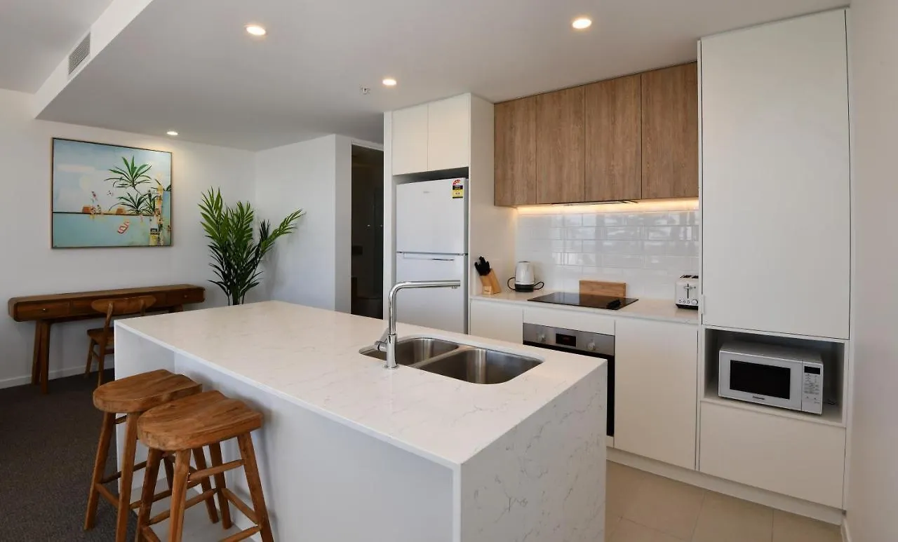 X Kirra Apartments Gold Coast
