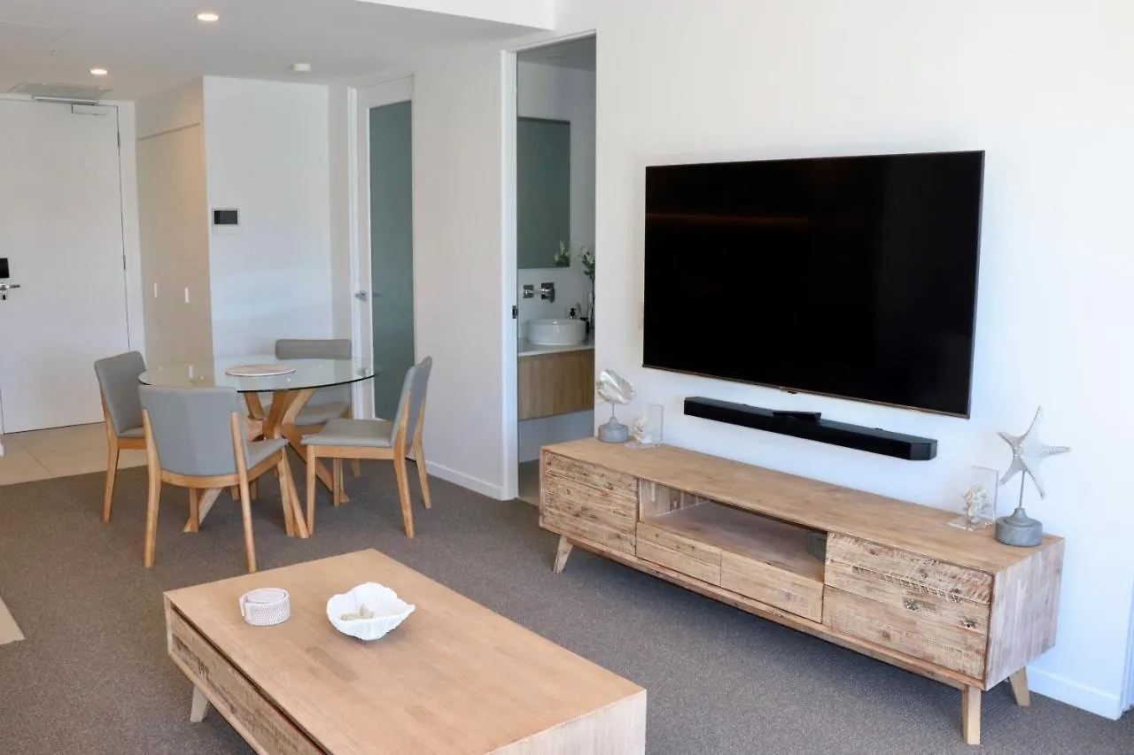 X Kirra Apartments Gold Coast