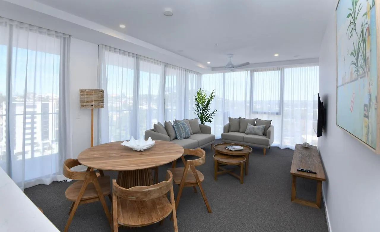 X Kirra Apartments Gold Coast Aparthotel